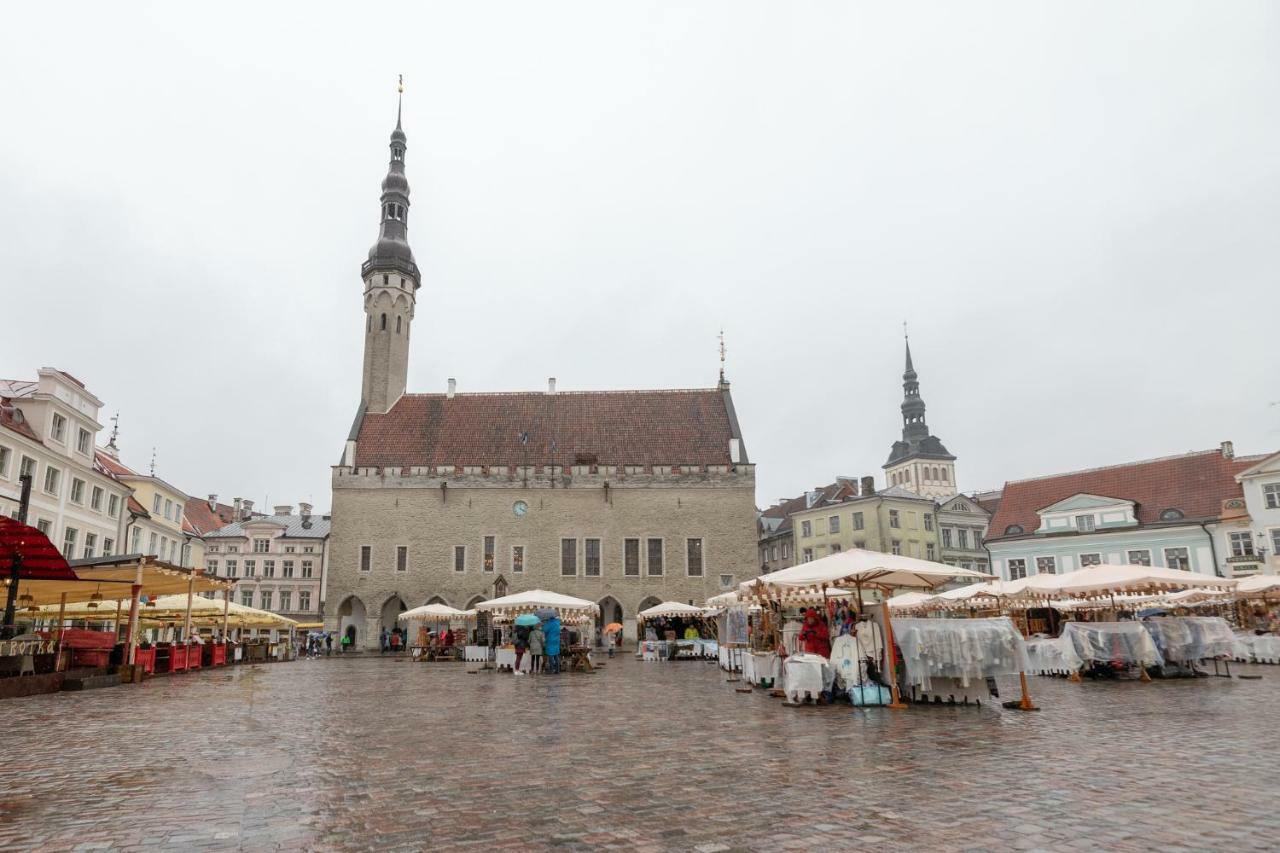 The Goldsmiths' Old Town Tallinn Treasure Exterior foto